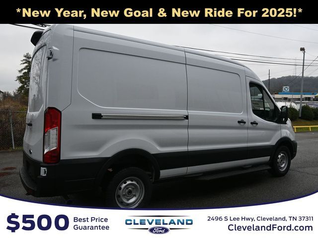 2024 Ford Transit Base