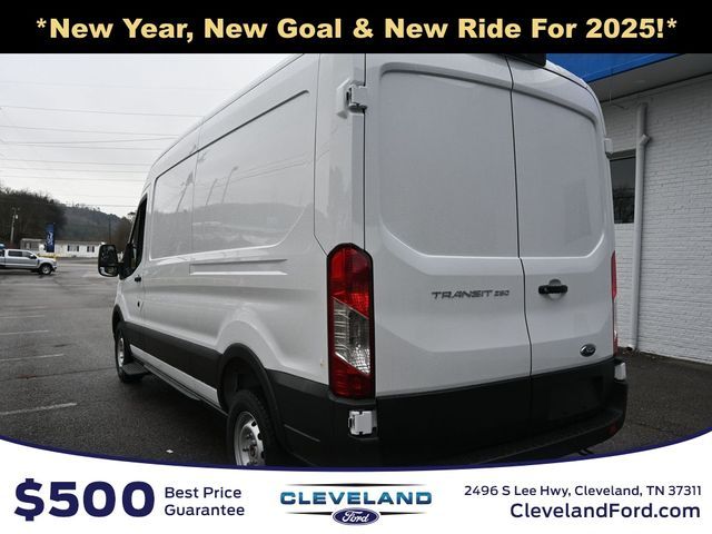 2024 Ford Transit Base