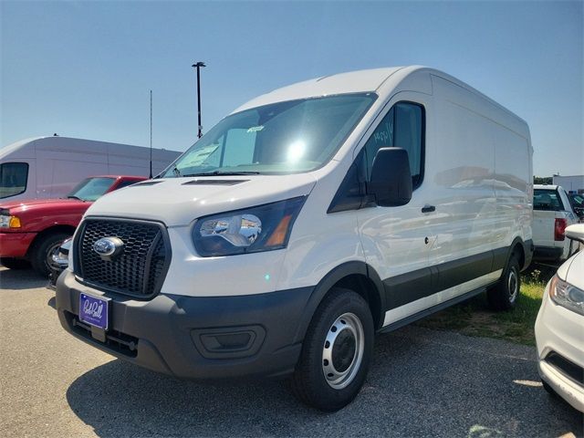 2024 Ford Transit Base