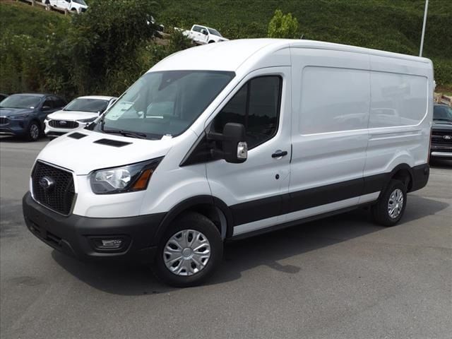 2024 Ford Transit Base