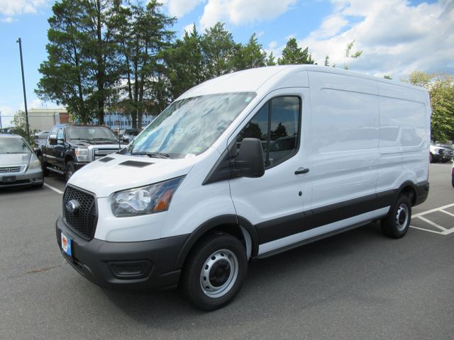 2024 Ford Transit Base