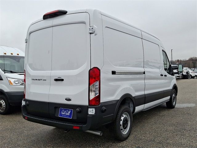 2024 Ford Transit Base