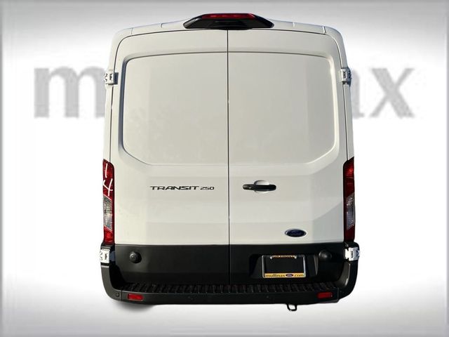 2024 Ford Transit Base