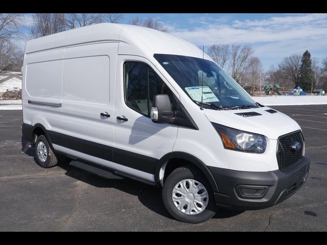 2024 Ford Transit Base