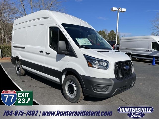 2024 Ford Transit Base