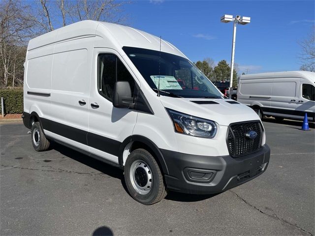 2024 Ford Transit Base