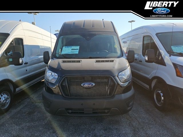 2024 Ford Transit Base