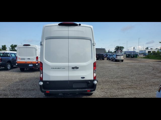 2024 Ford Transit Base