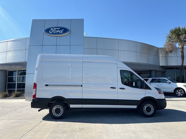 2024 Ford Transit Base