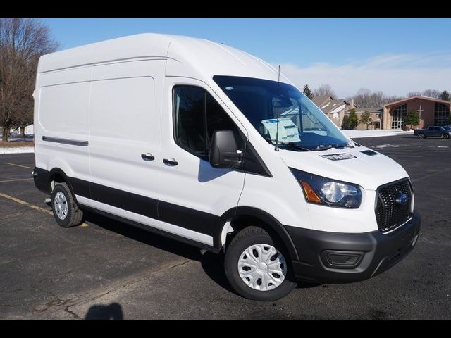 2024 Ford Transit Base