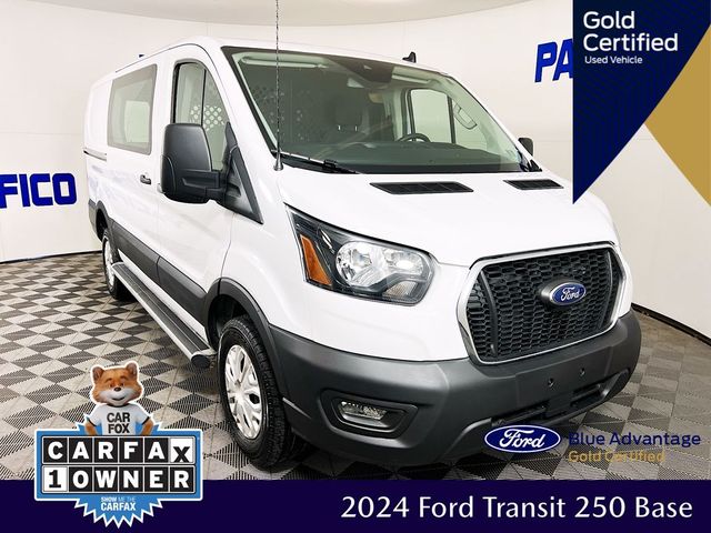 2024 Ford Transit Base