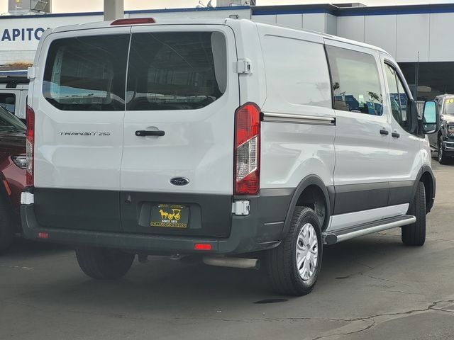 2024 Ford Transit Base