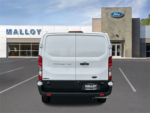 2024 Ford Transit Base