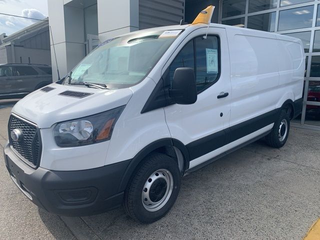 2024 Ford Transit Base