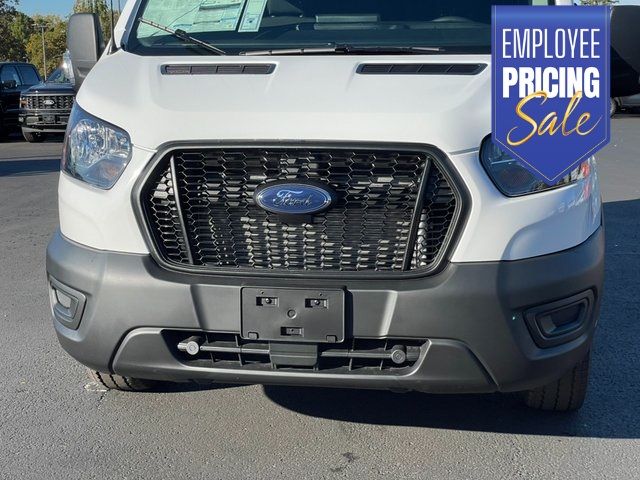 2024 Ford Transit Base