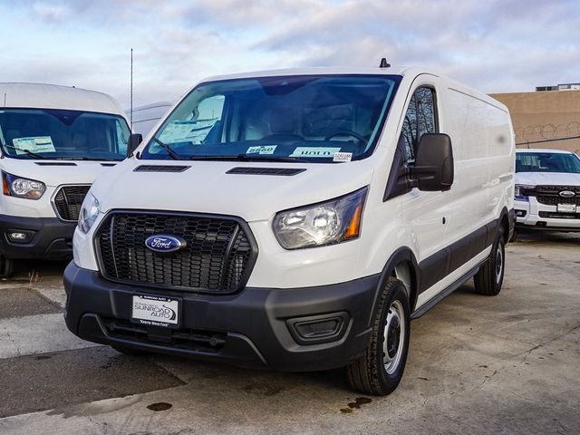 2024 Ford Transit Base