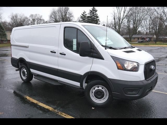 2024 Ford Transit Base