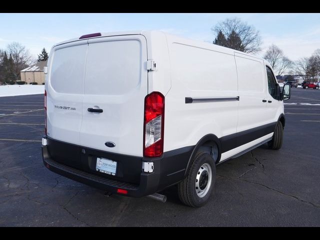 2024 Ford Transit Base