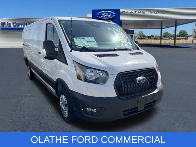 2024 Ford Transit Base