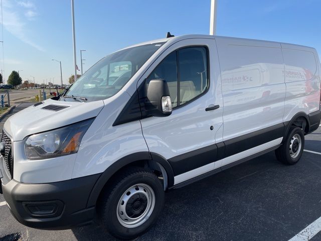 2024 Ford Transit Base