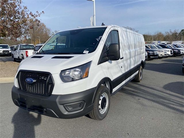 2024 Ford Transit Base