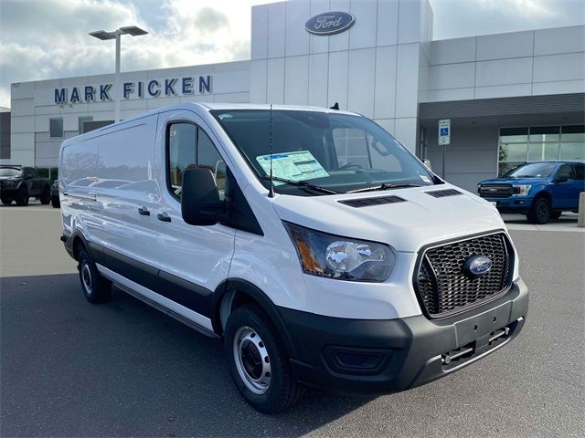 2024 Ford Transit Base