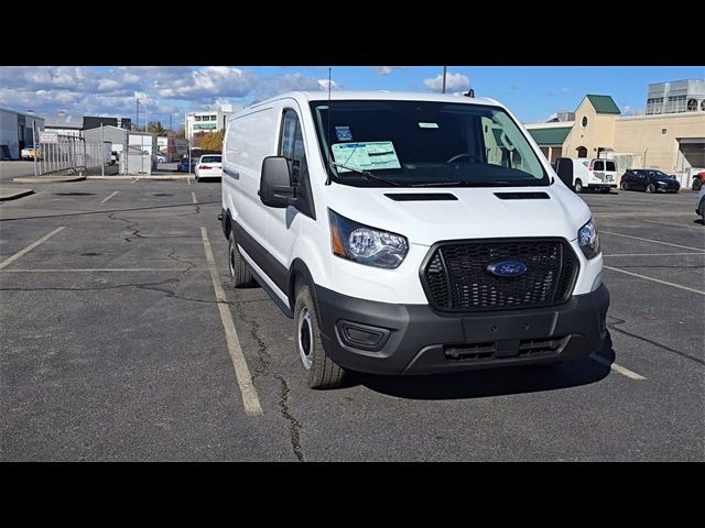 2024 Ford Transit Base