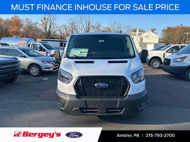 2024 Ford Transit Base