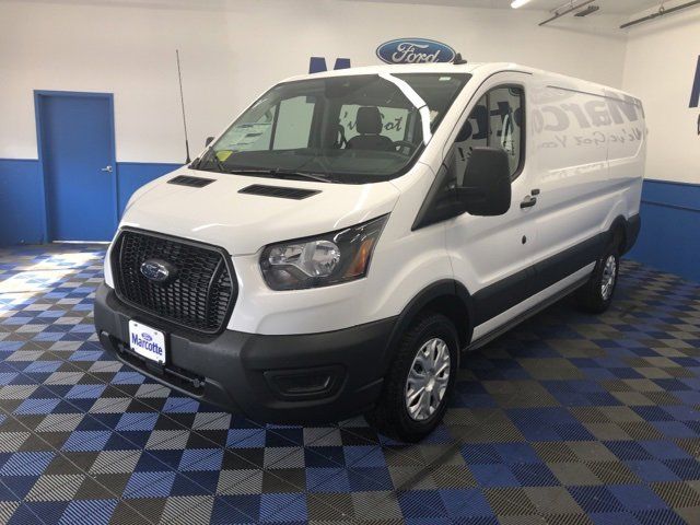 2024 Ford Transit Base