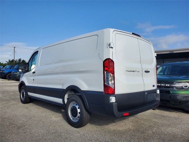 2024 Ford Transit Base