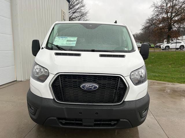 2024 Ford Transit Base