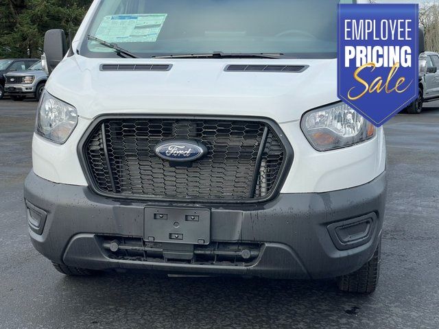 2024 Ford Transit Base
