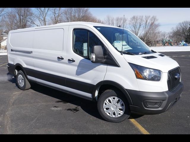 2024 Ford Transit Base