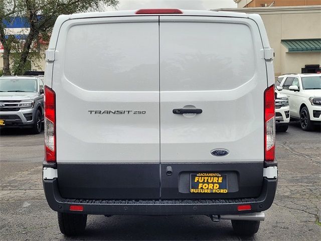 2024 Ford Transit Base