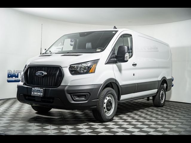 2024 Ford Transit Base