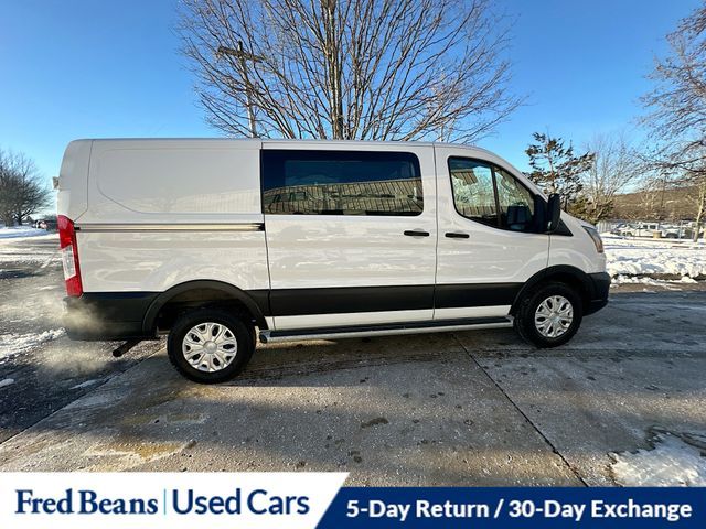 2024 Ford Transit Base
