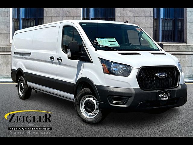 2024 Ford Transit Base