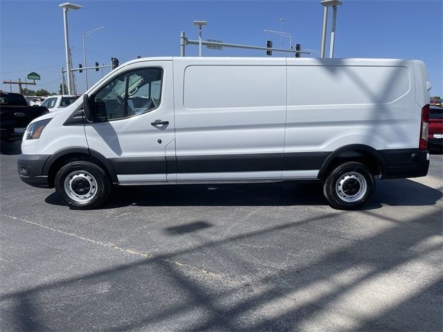 2024 Ford Transit Base