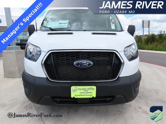 2024 Ford Transit Base