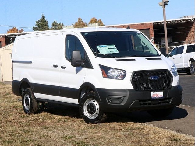 2024 Ford Transit Base