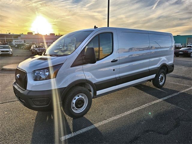 2024 Ford Transit Base