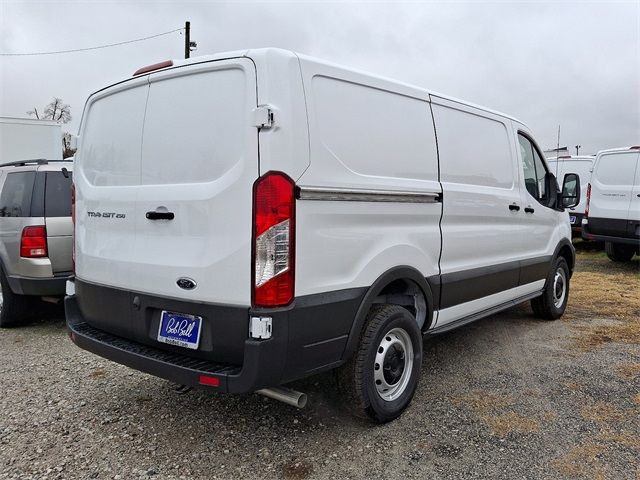 2024 Ford Transit Base