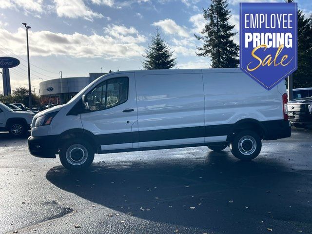 2024 Ford Transit Base