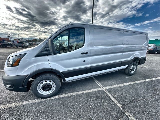 2024 Ford Transit Base