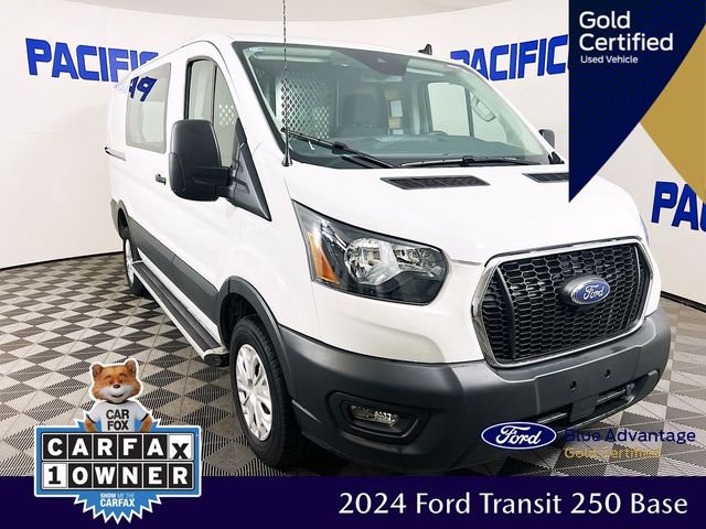 2024 Ford Transit Base