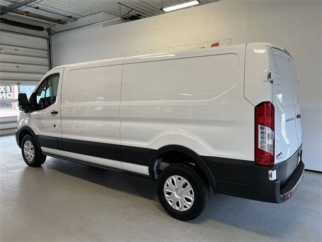 2024 Ford Transit Base