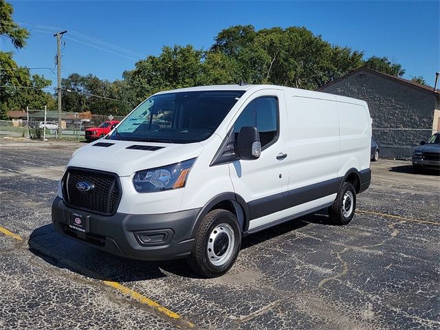 2024 Ford Transit Base