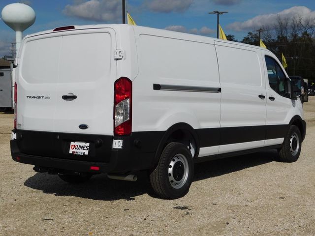 2024 Ford Transit Base