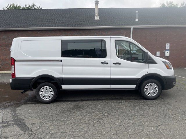 2024 Ford Transit Base