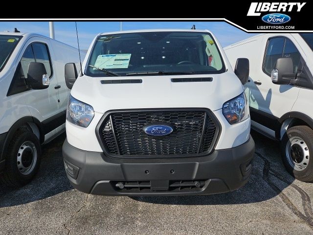 2024 Ford Transit Base